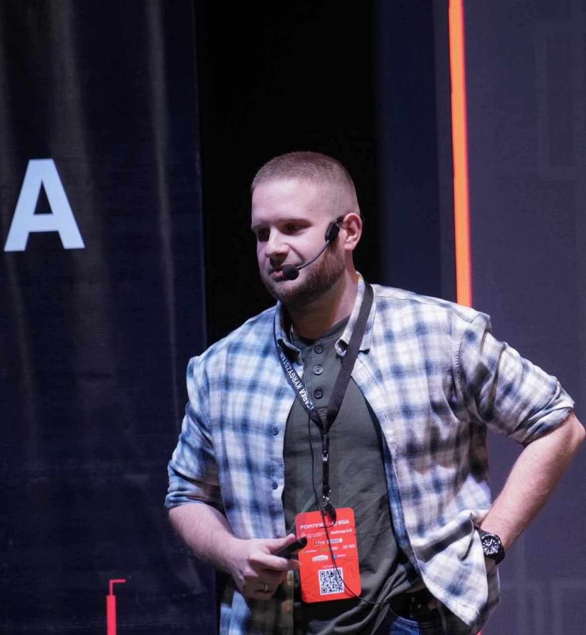 Спикер CYBER KÜN